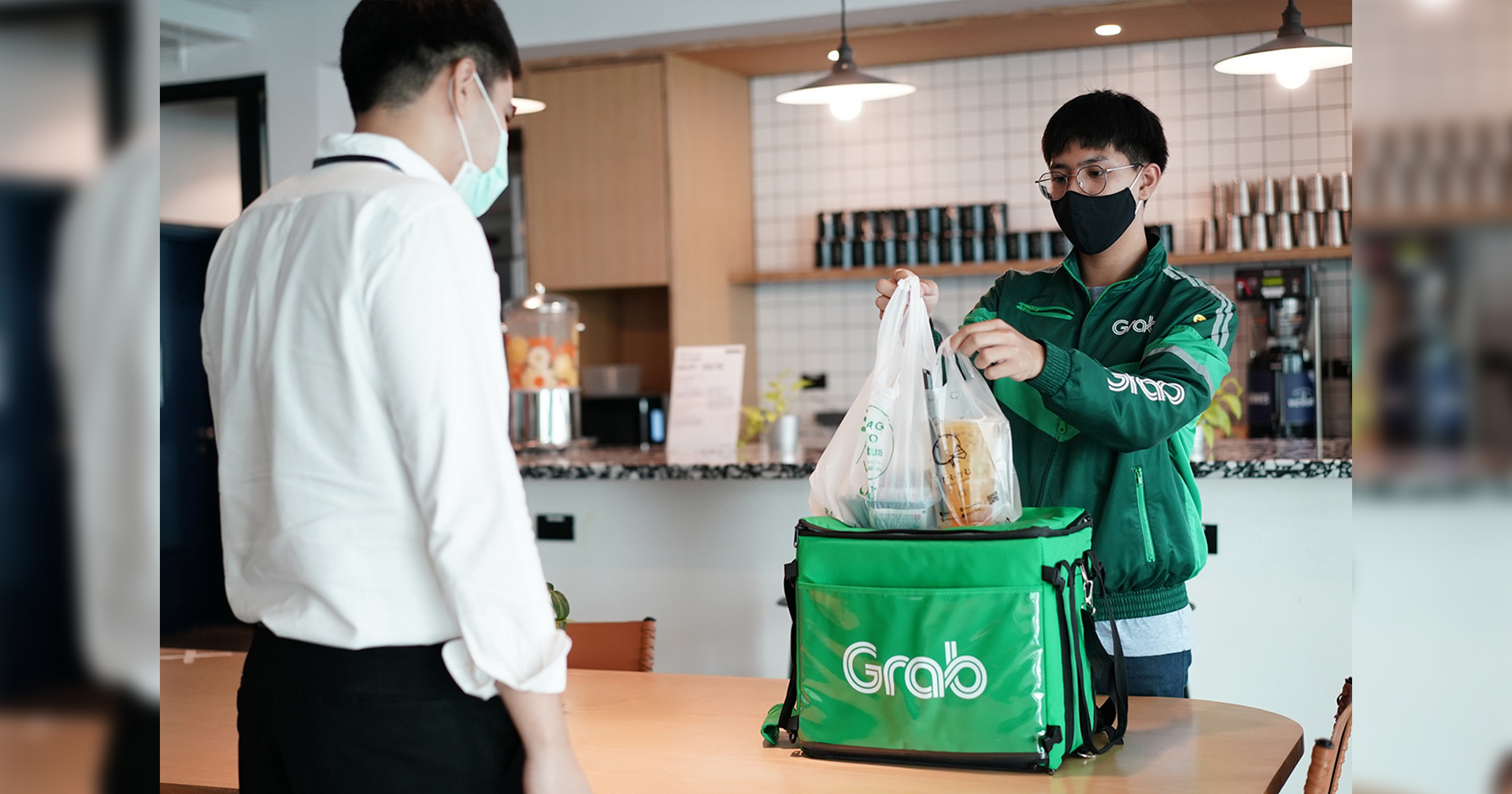 แกร็บ เผยอินไซต์ผู้ใช้บริการเดลิเวอรีปี 2565 ยอดขายอาหาร-ของชำโตขึ้น 24%