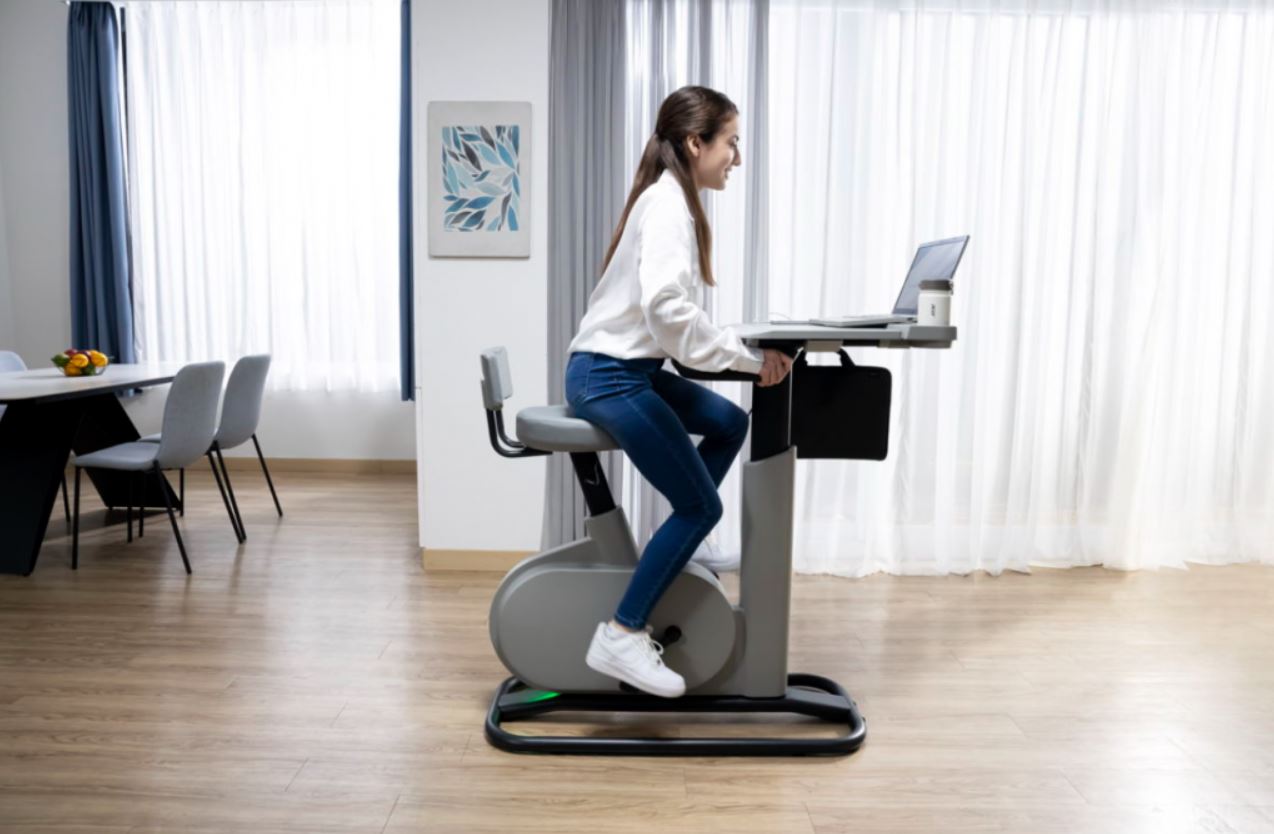 นวัตกรรมปั่น ๆ! Acer เปิดตัว eKinekt Bike Desk จักรยานปั่นไฟโต๊ะทำงานสำหรับคนแอคทีฟ